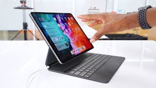 Apple Magic Keyboard Floating iPad Pro [upl. by Mariano]