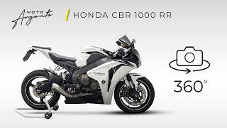 Honda CBR 1000 RR  Vista a 360 gradi  Moto Argento [upl. by Nednerb428]