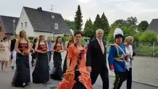 BlumenhornParade auf dem Schützenfest in Kapellen 2016 [upl. by Niasuh93]