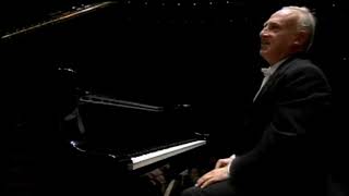 Beethoven Piano Concerto No 5 E♭ Emperor Maurizio Pollini Riccardo Chailly [upl. by Barnes]