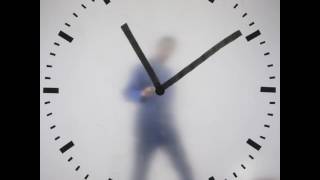 The hands of Maarten Baas Schiphol clock are drawn on in real time [upl. by Whatley]