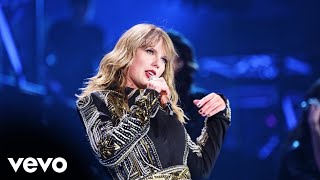 Taylor Swift  Change Live from reputation Stadium Tour [upl. by Remos]