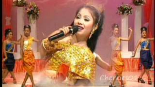 Royal MTV DVD 02  Touch Sreynich  Preah Thorng Neang Nek [upl. by Kariotta]