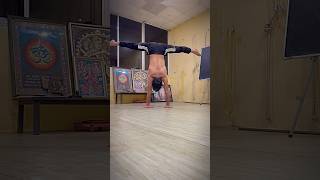 Straddle press handstandvariation handstandworkout calisthenics ytviral phonkmusic ytshortsyt [upl. by Attayek]