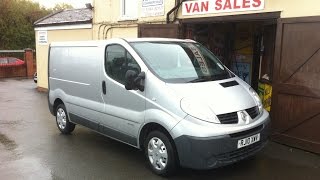 2010 RENAULT TRAFIC VAN REVIEW [upl. by Allina]