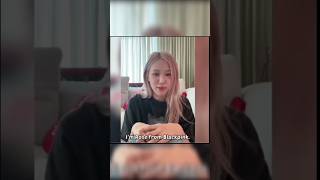 BlackPink member Rosé answers a comment while live music song rosé blackpink 🐿️ [upl. by Stent]