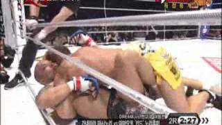 Norifumi Yamamoto vs Masanori Kanehara K1 Dynamite 2009 Round 23 [upl. by Asilehc]