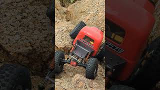 Fort Wetherill Crawling prolineracing rockpiratesrc rccrawler [upl. by Oironoh]