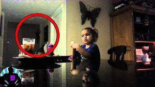 5 Grabaciones Reales De Niños Viendo Fantasmas PARTE III [upl. by Britton803]