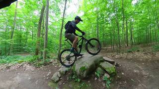 Fast Flowy amp Funny \ Mountain Biking Hickling Tract in Barrie [upl. by Ingamar]