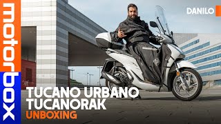 Tucano Urbano Tucanorak Ecco come funziona lantipioggia per il TERMOSCUD  MotorUnboxing [upl. by Ennyletak]