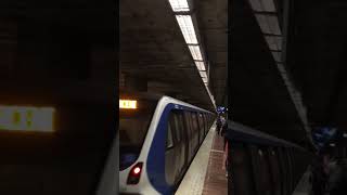 1323 Pleaca din Aparatorii Patriei stb 2323 metro [upl. by Nonnahs261]