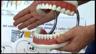 DENTALCOOP insegnare giocando ligiene orale ai bambini [upl. by Racklin]