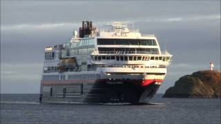 Hurtigruten  Trollfjord  Svolvær [upl. by Justino752]