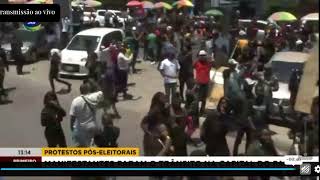 Manifestantes paralisaram a baixa da Cidade Maputo por 15 minutos [upl. by Newsom822]