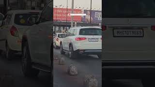 Mercedes Benz GLS 400d 4MATIC white color car spotting carshorts carspotting mercedesbenzgls [upl. by Ganley265]