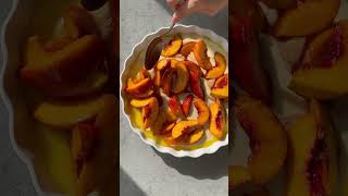 Cobbler cu piersici🍑 peach shorts youtubeshorts valeriesfood dessert [upl. by Tennies69]