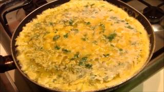 FRITTATA DI UOVA E PATATE [upl. by Daria]