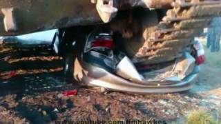 tank crushes Vauxhall Vectra  car crush No 40 [upl. by Natica]