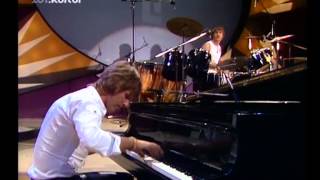 Emerson Lake amp Palmer  quotShow Me the Way To Go Homequot [upl. by Kappel]