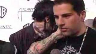 AVENGED SEVENFOLD CAPTURE MTV BEST NEW ARTIST [upl. by Nyleda]