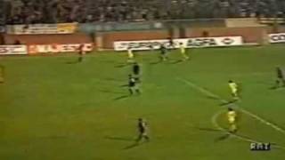 Dukla Praga 01 Inter 26111986 [upl. by Nodyroc]