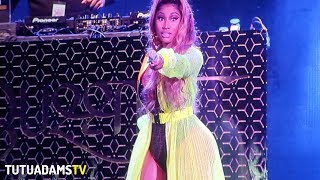 NICKI MINAJ  GOOD FORM  LIVE PERFORMANCE AT THE LONDON 02 ARENA UK  2019 NICKIWRLDTOUR [upl. by Allred]