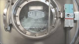 Washing a Queen Size Comforter in a 40 lb Capacity Milnor Front Load Washer [upl. by Pangaro772]