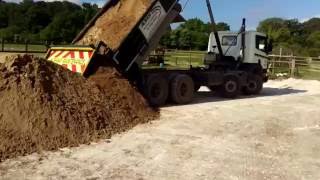 8 wheel tipper truck delivering in aggregates in Bournemouth [upl. by Trumann]