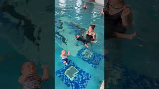 The baby happily learned to swim with his mother  babyswimming swimming swimlessons pool [upl. by Ahsha]