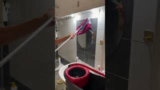 Comment nettoyer ta salle de bain en 2 minutes chrono ⏱️ [upl. by Nileuqcaj]