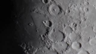 Petit tour sur la lune 16 02 2016 vidéo prise derrière le Maksutov 1501800  canon 600D [upl. by Bred]