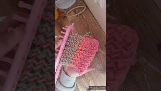 looming for beginners  knitting with a loom  loom knitting videos loom knitting youtube  scarf [upl. by Plato]