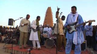 Bombino Concert Agadez [upl. by Nasya749]