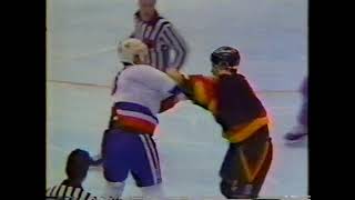 Larry Melnyk vs Mick Vukota  Oct 17 1988 [upl. by Ttenyl526]