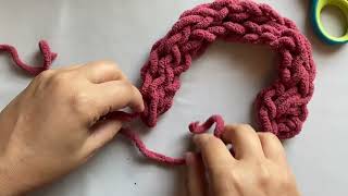 Finger Knit Creative Critters Tutorial [upl. by Grew]