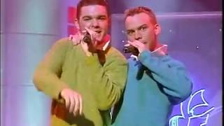 Jaden Cornelious and BYOND sing Lighten Up on Blue Peter 1997 [upl. by Oeflein]