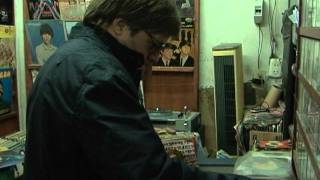 Sonic Youth comprando vinilos en Quilca [upl. by Jolanta]