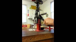 Reloading 12 gauge shotgun shell [upl. by Hildy]