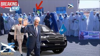 DEG DEG Daawo Shacabka Garoowe o wadooyinka kuso dhaweeyay MD Farmaajo LIVE FULL HD [upl. by Troy643]