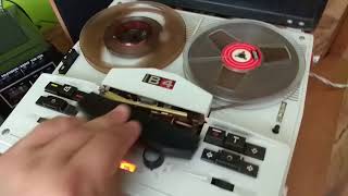 Reel to reel magnetofon Tesla B4 v akci [upl. by Clausen618]