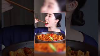 Kimchi HotSummers sushi mukbang eatingasmr eatingsound eatingshow viral trending reels [upl. by Poock]