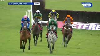 CYRNAME SCILLY ISLES NOVICE CHASE GRADE 1 [upl. by Nomael]