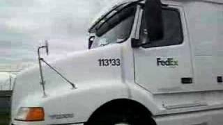 FedEx ground blows the car horn [upl. by Annoj]