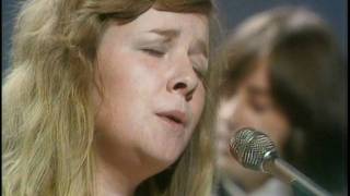 Sandy Denny 1975 unseen footage [upl. by Eduino]