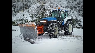 NEW HOLLAND TM135 180hp Snow Plowing  Drift HD [upl. by Lunn]