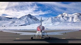 Landing in Mammoth with Cirrus SR22T [upl. by Braeunig]