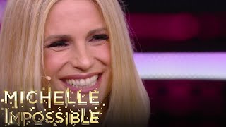 Michelle Impossible  Michelle Hunziker canta quotPiù bella cosaquot [upl. by Northington]