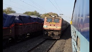 Rare Overtake Jnaneswari Super Deluxe overtakes Vidarbha Express [upl. by Budde]