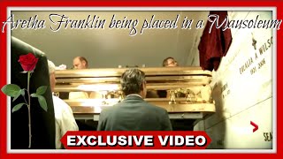 Aretha Franklins body being placed in a MASOLEUM  quotA FINAL GOODBYEquot [upl. by Haag]